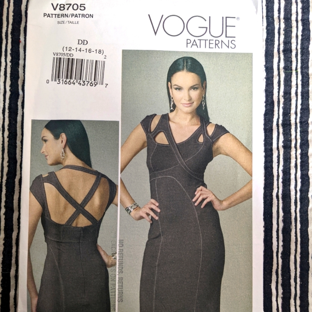 Vogue V8705 size DD (12-14-16-18) pattern ONLY
